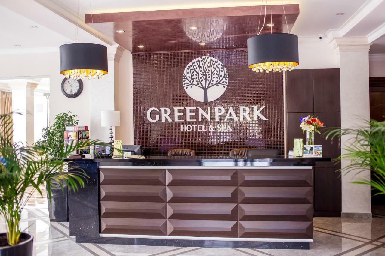 Green Park Hotel & Spa Trouskavets Extérieur photo